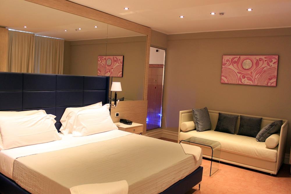 Relais Sans Soucis & Spa Ronciglione  Exterior photo